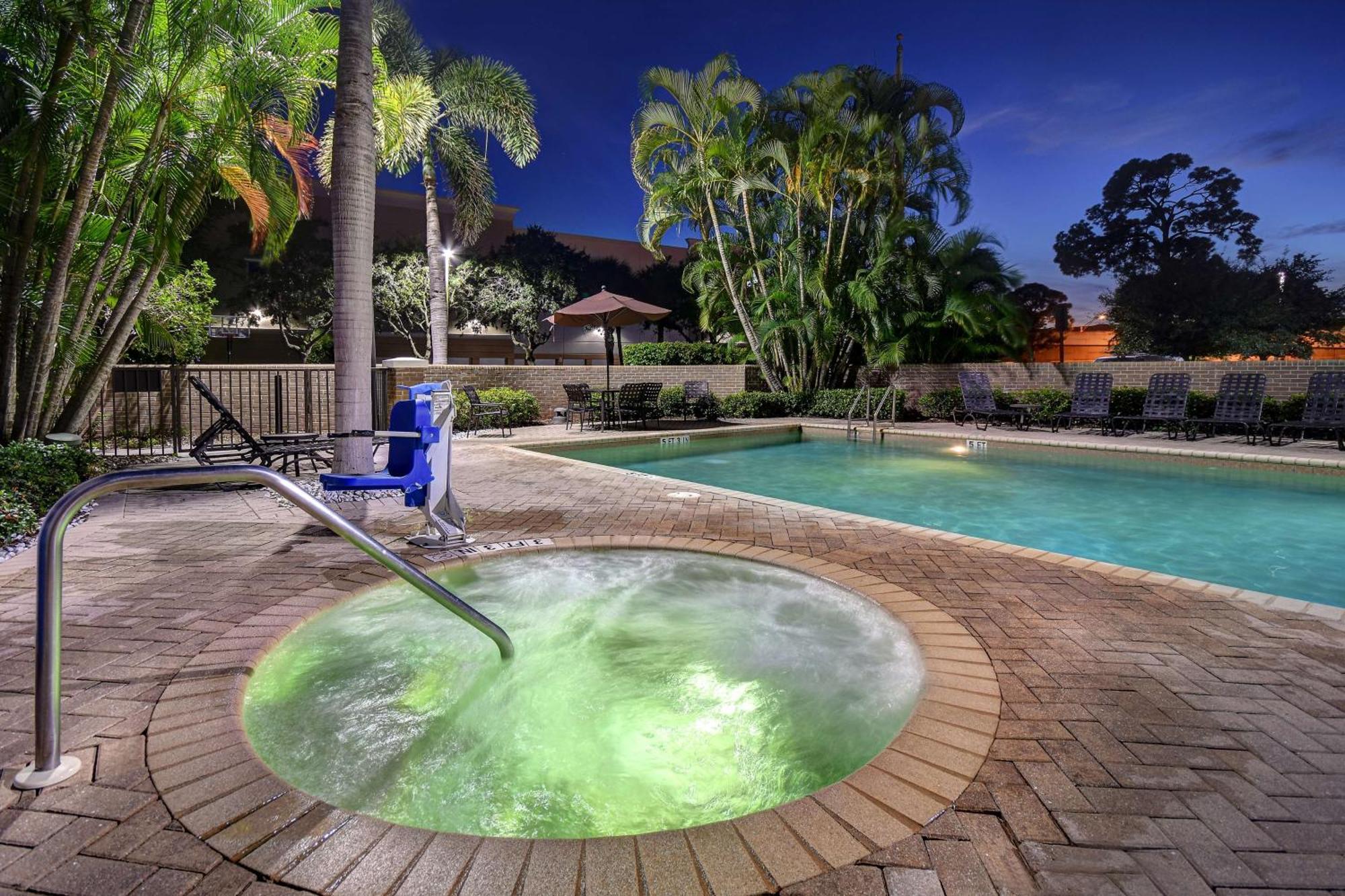 Hilton Garden Inn Fort Myers Luaran gambar